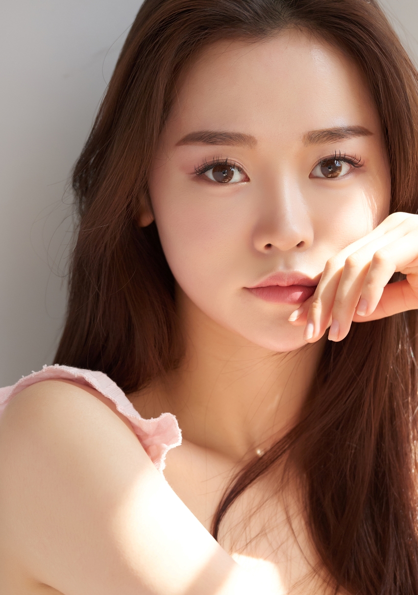 image of a japanese woman